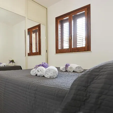 Apartment La Casa Di Lillo